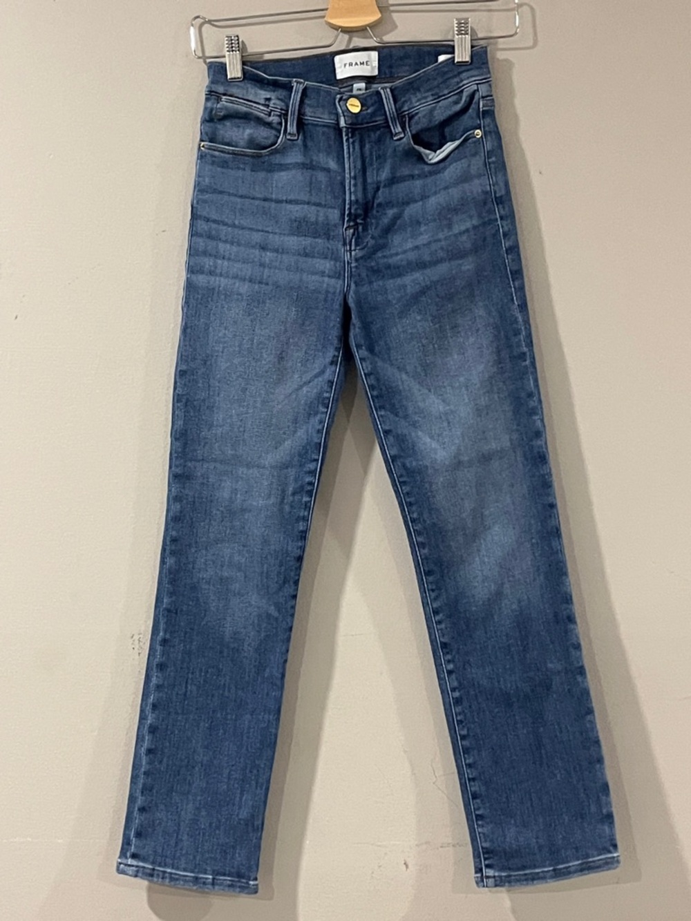Frame Le High Straight Denim High-Rise Straight Leg Jeans in Dark Blue Wash